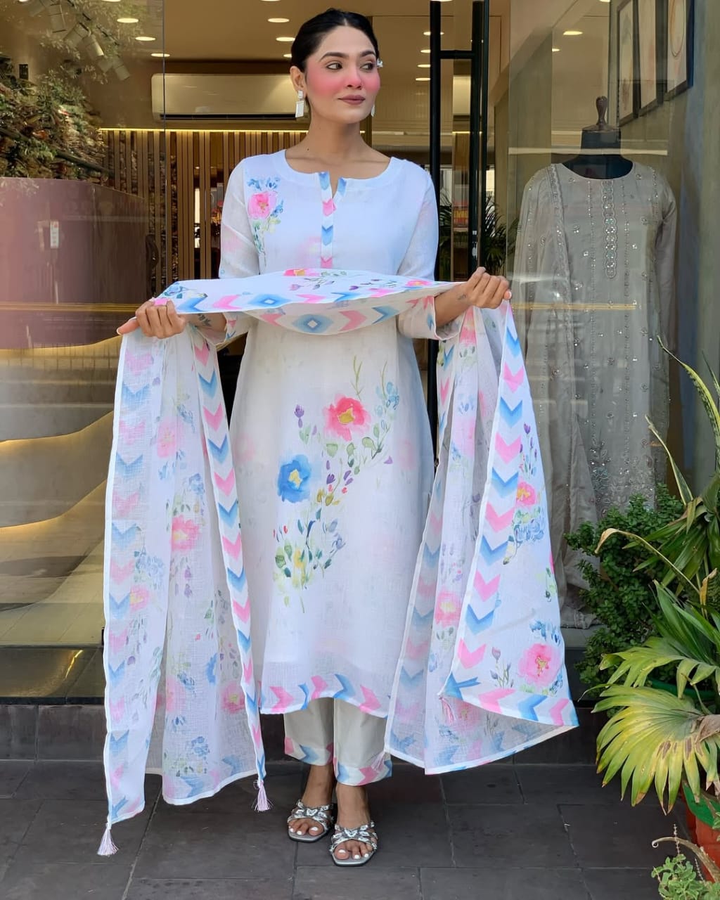 Step into elegance with this beautifully crafted Pure Linen Suit Set, designed for timeless grace and comfort.